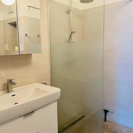 Appartement Wien Heurigenstrasse Von Perchtoldsdorf